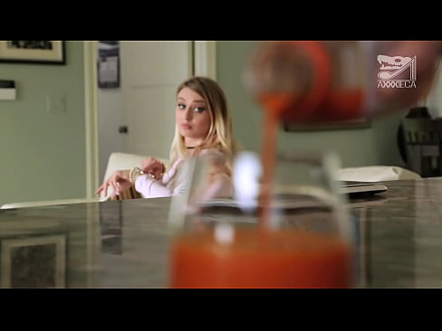 ❤️ ሞቃታማ ሴት ትልቅ ጡቶች እና ጠባብ ድስት ከተሸናፊው ቁላ ታገኛለች ፣ ግን በጣም ከባድ ☑ ጥራት ያለው ወሲብ ☑